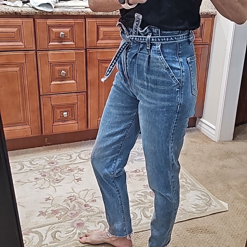 Hollister ultra rise jeans size 00R